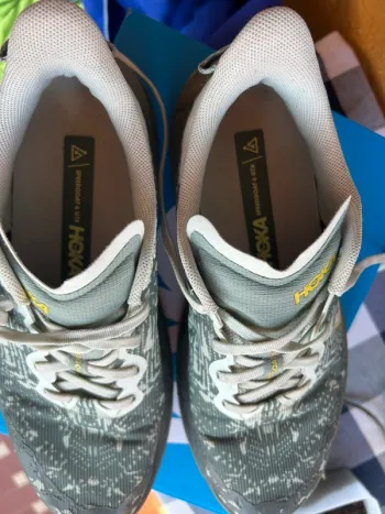Gebrauchtes Hoka Speedgoat 6 GTX bike — Bild 3 von 8