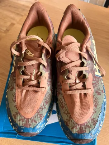 Hoka Speedgoat 6 bike de segunda mano