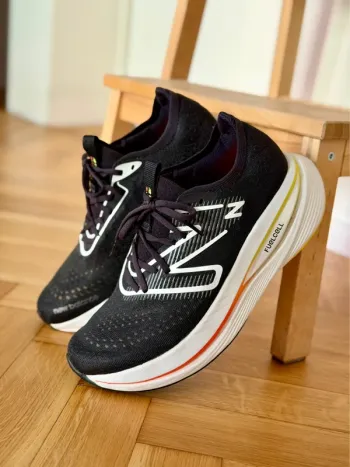 Gebrauchtes New Balance FuelCell SuperComp Trainer V1 bike