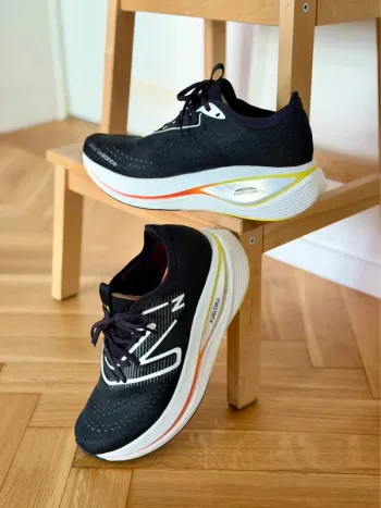 Gebrauchtes New Balance FuelCell SuperComp Trainer V1 bike — Bild 3 von 10