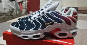 Used Nike Air Max TN PSG bike — image 2 of 5