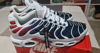 Used Nike Air Max TN PSG bike — image 5 of 5