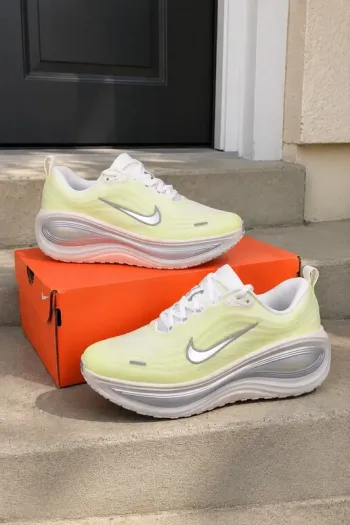 Gebrauchtes Nike ZoomX Invincible Run Flyknit bike — Bild 3 von 3