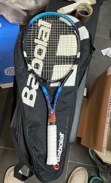 Used Babolat Tennis Racket bike — image 3 of 5