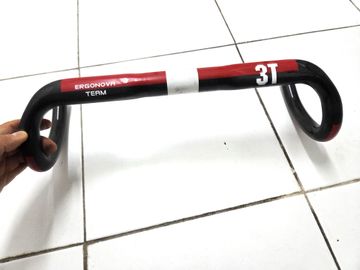 Used 3T Ergonova Team Handlebar 42mm Cockpit