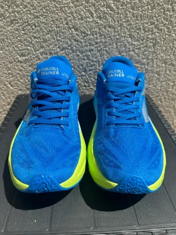 Used New Balance FuelCell Trainer bike — image 3 of 10