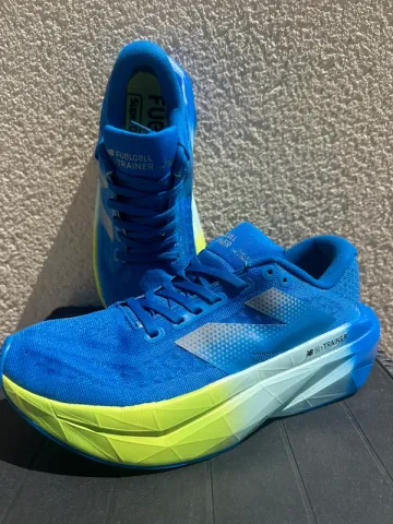 Used New Balance FuelCell Trainer bike — image 2 of 10