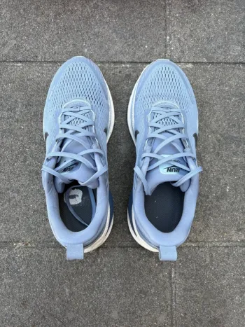 Nike Vomero 18 bike d'occasion — image 4 sur 7