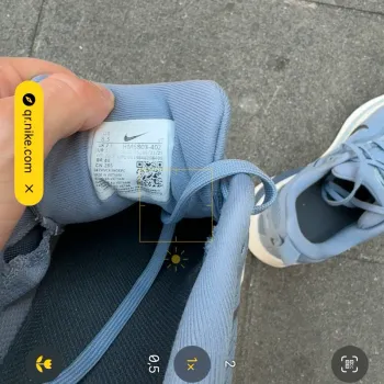 Nike Vomero 18 bike d'occasion — image 6 sur 7