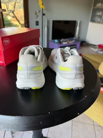 Używany New Balance Fresh Foam 1080 bike — zdjęcie 5 z 8