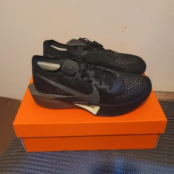 Brugt Nike ZoomX Vaporfly Next% 3 bike