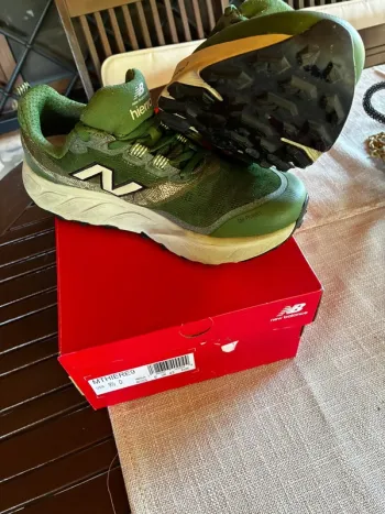 Použité New Balance Fresh Foam X Hierro v9 bike — obrázek 3 z 6