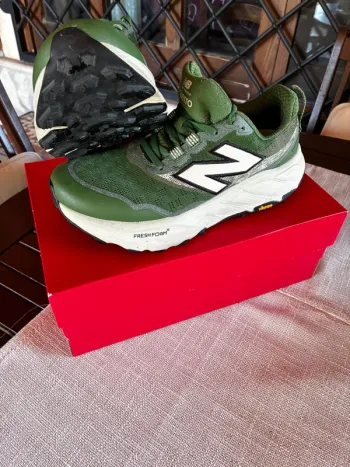 Used New Balance Fresh Foam X Hierro v9 bike