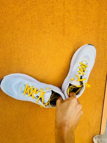 Gebrauchtes Hoka Arahi 8 bike — Bild 6 von 7