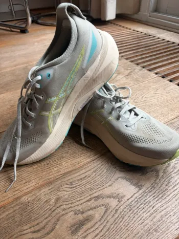 Brugt Asics Kayano 31 bike — billede 3 af 5