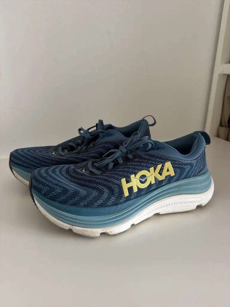 Used Hoka Scarpe bike — image 2 of 6
