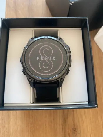 Gebrauchtes Garmin fenix 8 saphir solar 47 mm 2025 bike