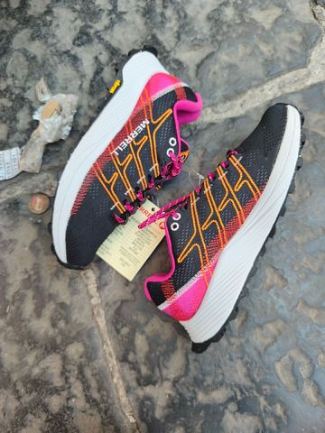 Merrell Trekking Shoes 2019 Hiking d'occasion