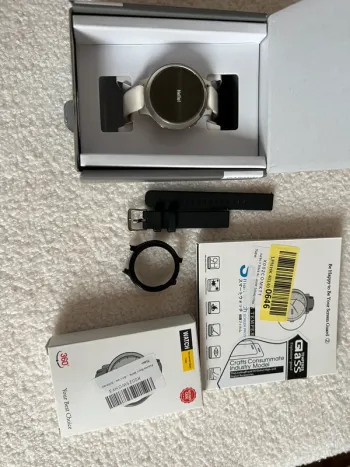 Gebrauchtes Garmin Lily 2 Active bike