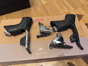 Gebrauchtes Sram Red eTap AXS Shift-Brake Lever Set bike