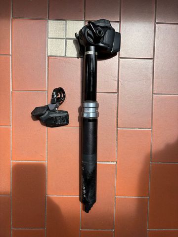 Brugt RockShox Reverb AXS 2025 bike — billede 2 af 3