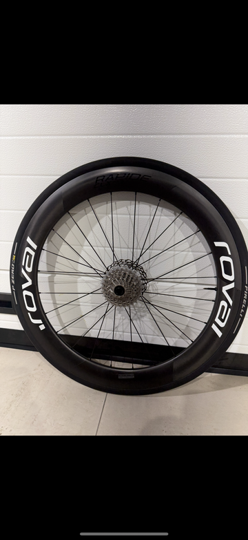 Tweedehands Roval Rapide CLX II 2024 bike — afbeelding 1 van 5