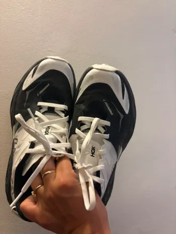 Gebrauchtes Hoka Speedgoat 7 bike — Bild 2 von 4