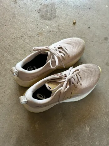 Used Asics Gel Cumulus 27 bike — image 4 of 7