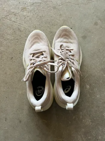 Used Asics Gel Cumulus 27 bike — image 3 of 7
