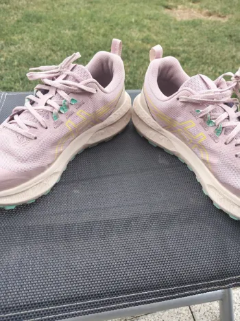 Brugt Asics Laufschuhe Größe 42 bike — billede 6 af 9
