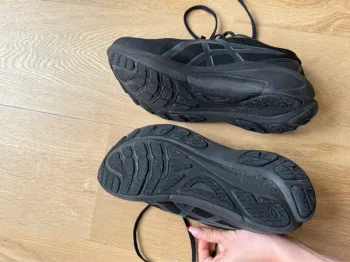 Used Asics Gel-Kayano 30 bike — image 3 of 5