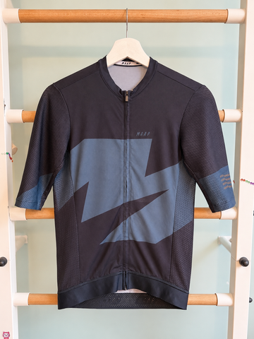 Used MAAP Evolve Pro Air Jersey bike — image 1 of 5