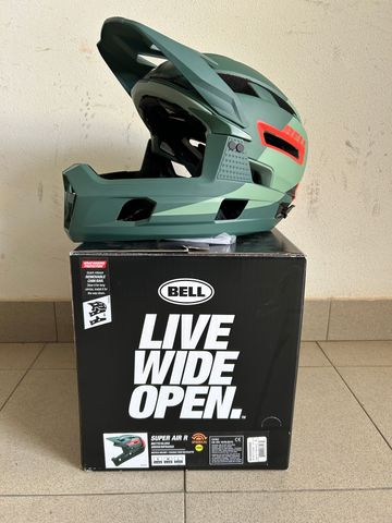 Used Bell Casco Super Air R 2026 Cycling Accessories