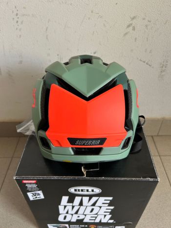 Brugt Bell Casco Super Air R 2026 bike — billede 7 af 8