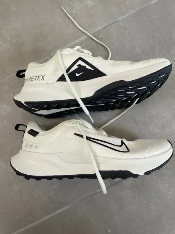Gebrauchtes Nike Trail Goretex bike — Bild 2 von 7