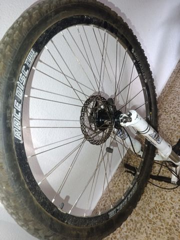 Used Trek Fuel EX 8 2012 bike — image 11 of 12