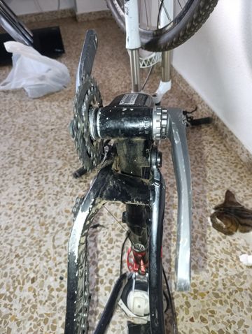 Used Trek Fuel EX 8 2012 bike — image 5 of 12