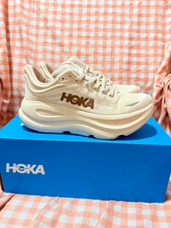 Tweedehands Hoka Bondi 9 bike