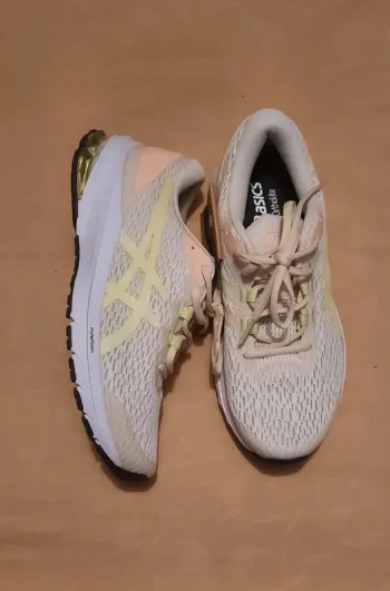 Brugt Asics Gel-Phoenix bike