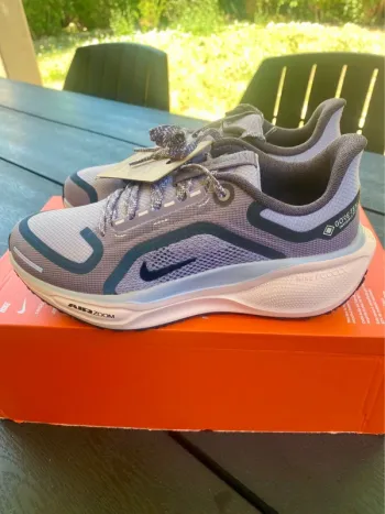 Gebrauchtes Pegasus Air Zoom 41 Goretex bike — Bild 3 von 8
