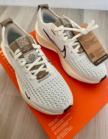 Tweedehands Nike Running Shoes bike