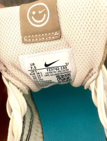 Tweedehands Nike Running Shoes bike — afbeelding 7 van 7