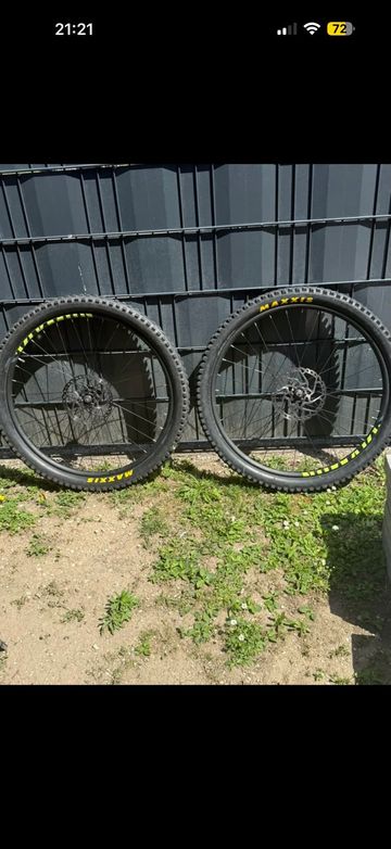 Used Maxxis Downhill Wheel bike — image 1 of 9