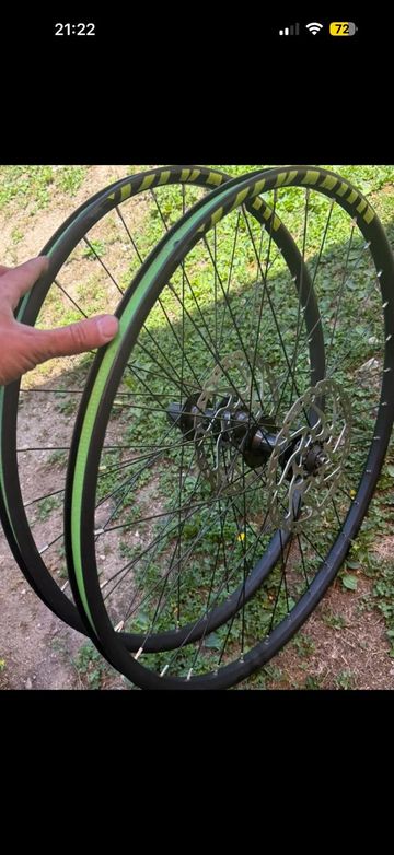 Used Maxxis Downhill Wheel bike — image 5 of 9