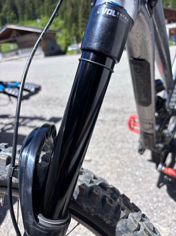 Brugt Fox 38 Performance Fork 2022 bike — billede 6 af 9