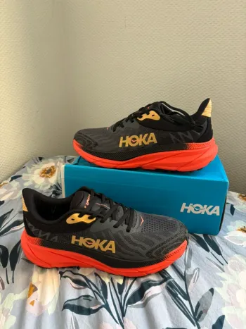 Tweedehands Hoka Challenger bike — afbeelding 2 van 2
