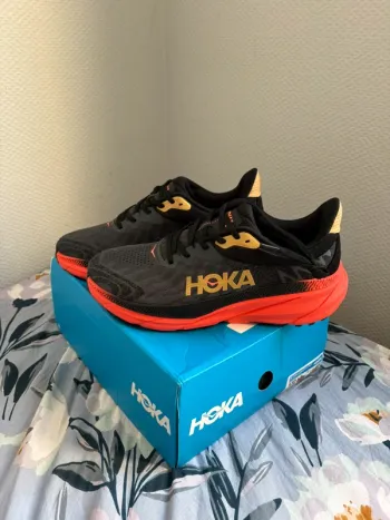 Tweedehands Hoka Challenger bike