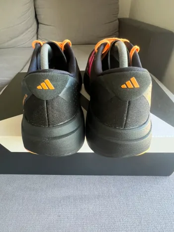 Käytetty Adidas Evo SL bike — kuva 6 / 10