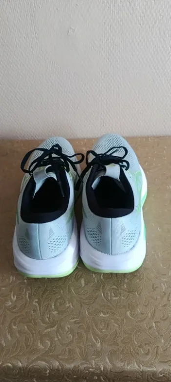 Used Asics Gel Cumulus 28 bike — image 6 of 7