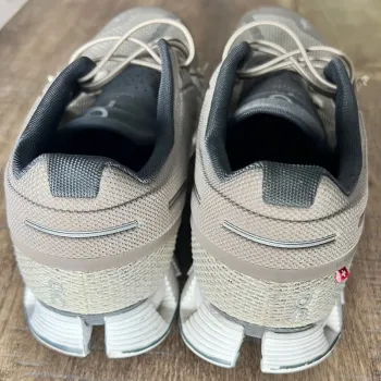 Gebrauchtes On Running Shoes bike — Bild 4 von 7